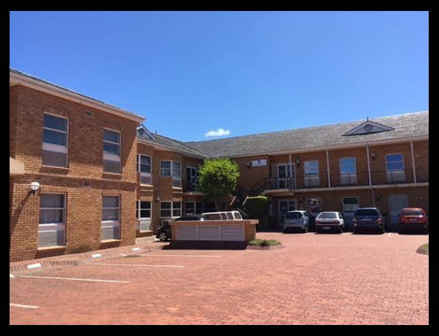 224M² OFFICE TO LET IN PINELANDS